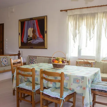 Emily's Apartament Epanomi