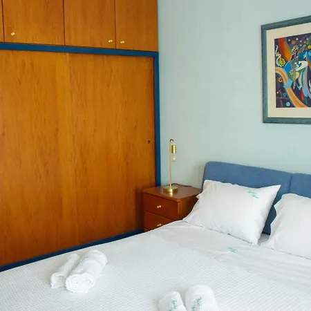 Emily's Apartament *