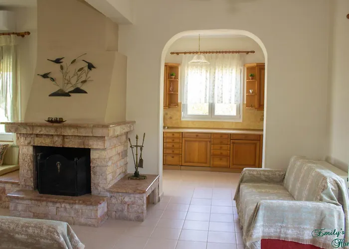 Emily's * 埃帕诺米